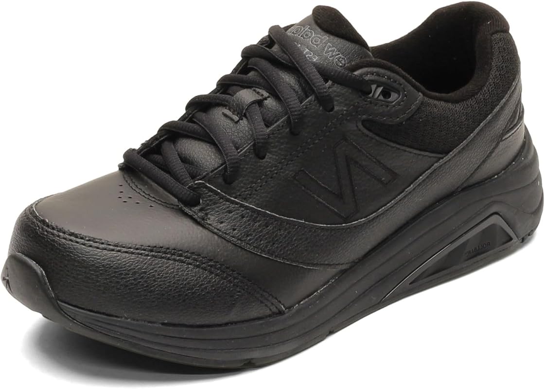 New Balance Women's 928 V3 Lace-up Shoes Offering Superior Support and
