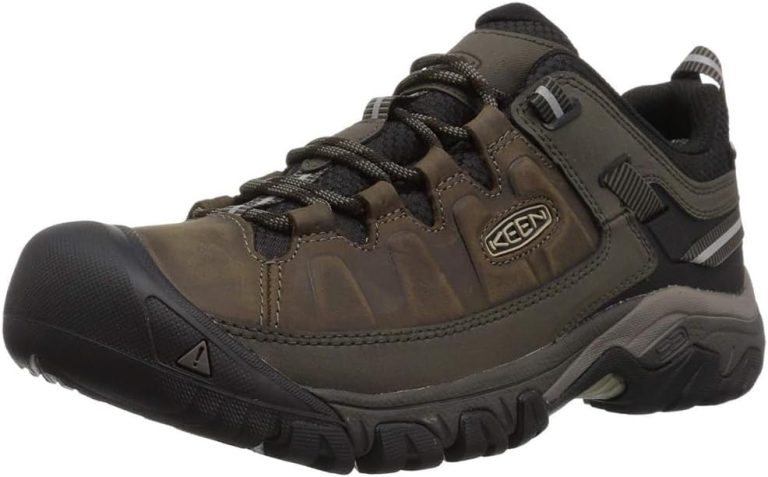 2 Best Hiking Shoes for 2026 – Expert Reviews & Quality Picks
